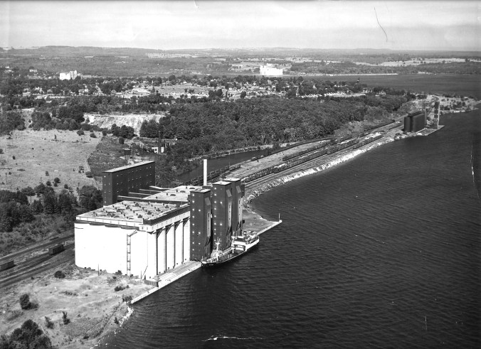 1993 0078 0002 all 4 elevators