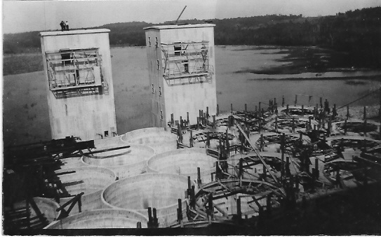 2003 0021 0015 Tiffin Elevator storage bins 1908