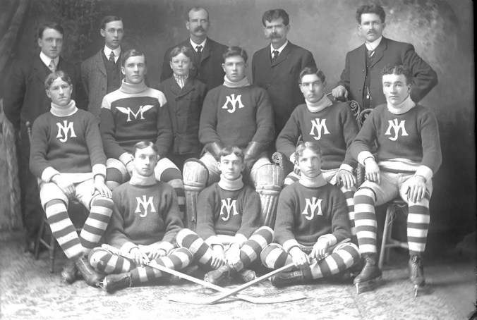 2005 0004 0008 Midland hockey team